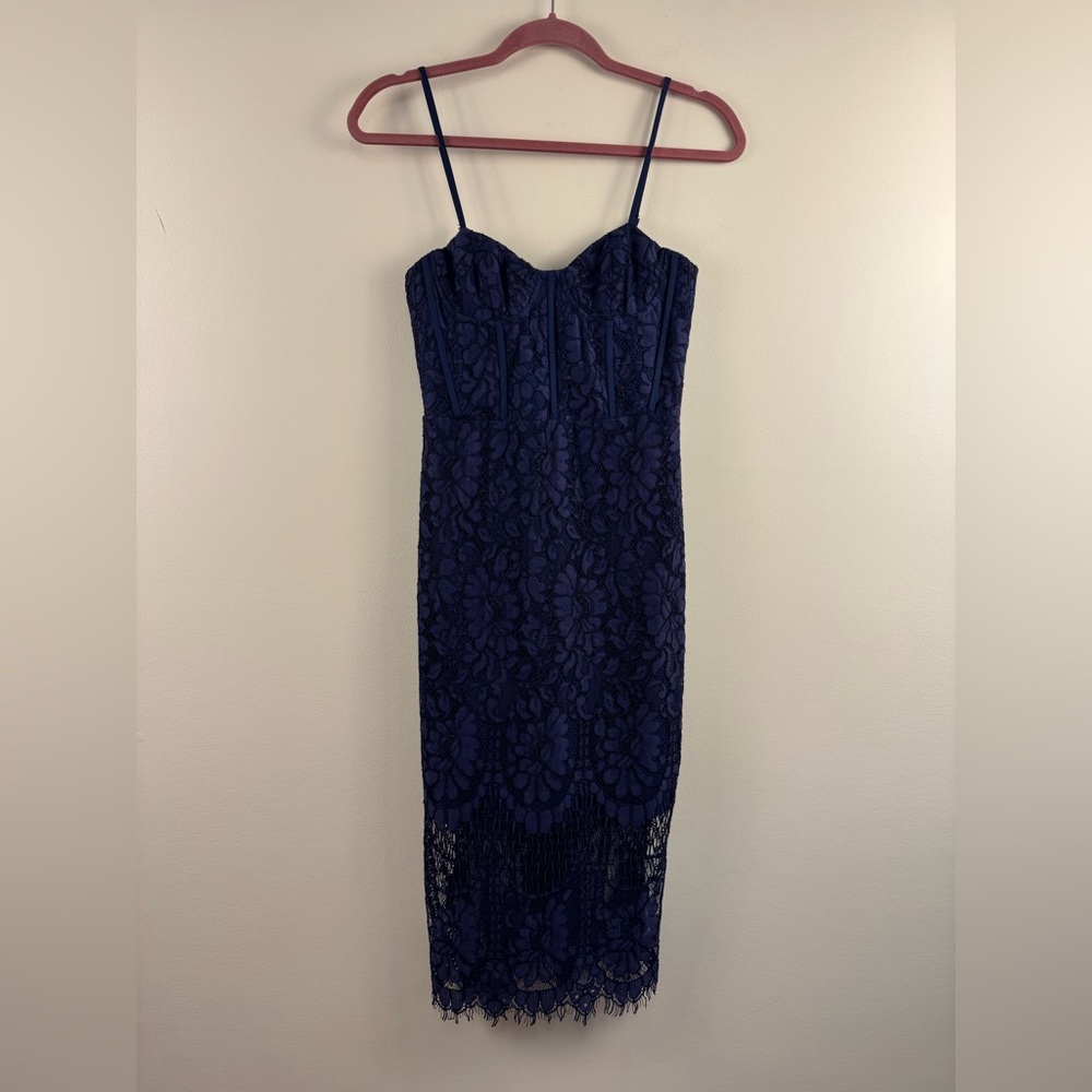 Bardot Florence Midi Lace Dress in Navy - Picture 2 of 8